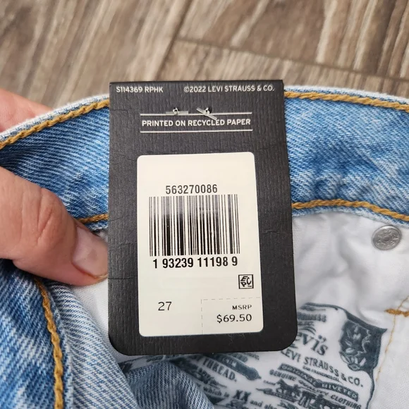 NWT Levis 501 Premium High Rise Button Fly Denim Shorts 27 - Picture 10 of 13